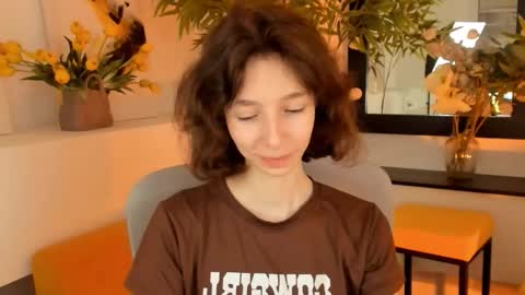 Snapshot of emmanuellbrown chatting on 11/14/25, 12:15 emmanuellbrown online show from 11/14/25, 12:15