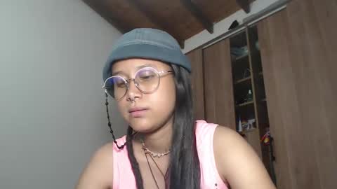Snapshot of emmasweet95 chatting on 01/23/25, 01:41 emmasweet95 online show from 01/23/25, 01:41