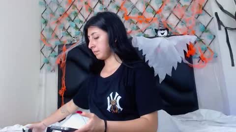  Emma  online show from 11/01/25, 11:18