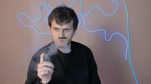 Snapshot of emmet_storm chatting on 10/24/25, 11:06 Emmet online show from 10/24/25, 11:06