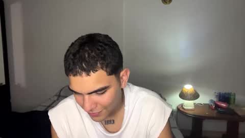 Snapshot of emmett_00 chatting on 10/21/25, 03:18 emmett_00 online show from 10/21/25, 03:18