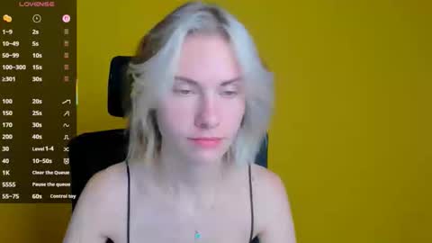 Emmi online show from 09/19/25, 11:22