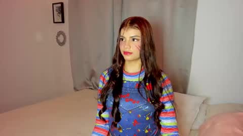 Emmie online show from 10/31/25, 09:38