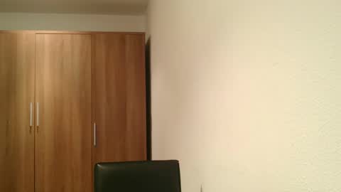 emmie online show from 12/03/24, 08:49