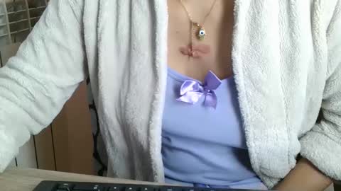 emmie online show from 01/31/25, 08:43