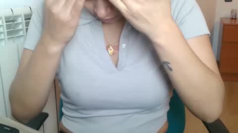 emmie online show from 10/16/25, 08:15