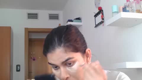 emmie online show from 10/27/25, 08:51