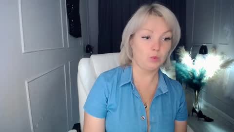 emmmam online show from 09/30/25, 07:35