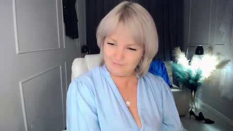 emmmam online show from 10/03/25, 08:39