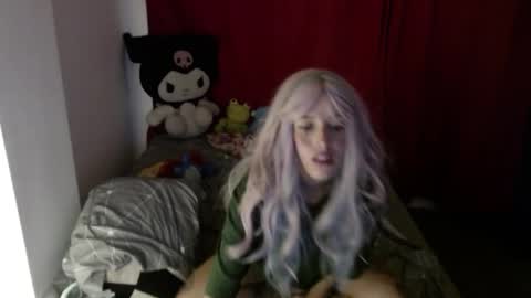 Snapshot of emmy__smith chatting on 09/26/25, 07:12 emmy__smith online show from 09/26/25, 07:12