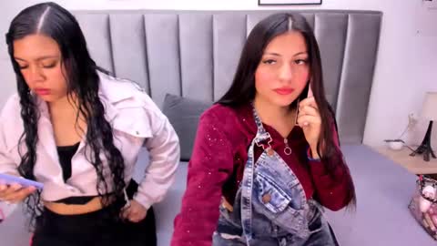 Snapshot of emmy_turnner chatting on 09/30/25, 12:10 Emily Laila online show from 09/30/25, 12:10