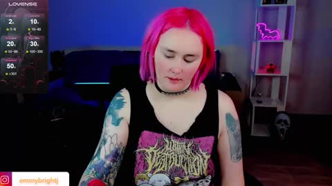 Emmy Bright     50  online show from 02/03/25, 04:46