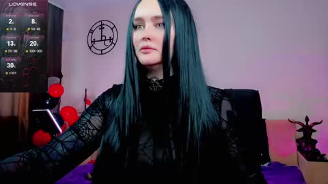 Emmy Bright     50  online show from 03/01/25, 04:26