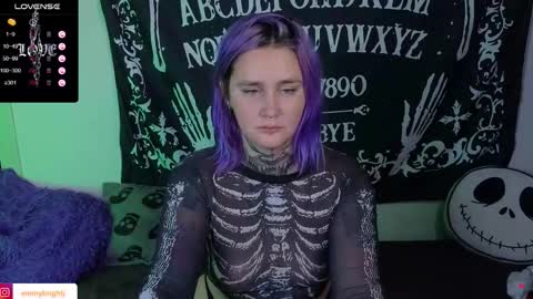 Emmy Bright     50  online show from 09/22/25, 01:07