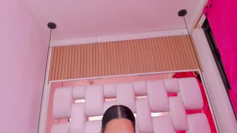 emmy online show from 09/25/25, 07:50