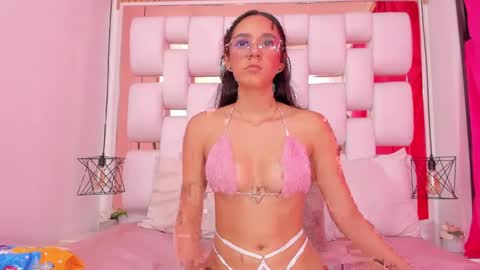 emmy online show from 10/03/25, 08:39