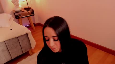 Emmy Evans  online show from 12/30/24, 10:23