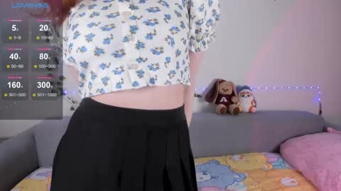 Snapshot of emmyflower chatting on 02/23/25, 05:18 emmyflower online show from 02/23/25, 05:18