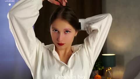 Emmy online show from 11/06/25, 01:17