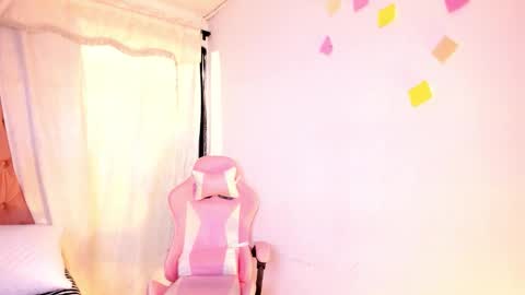 Emy New profile my other account was suspended follow me online show from 10/06/25, 10:18