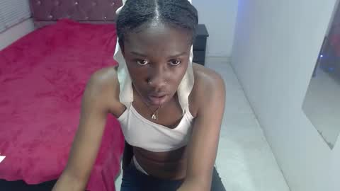 emyfuckhard online show from 11/19/25, 12:49