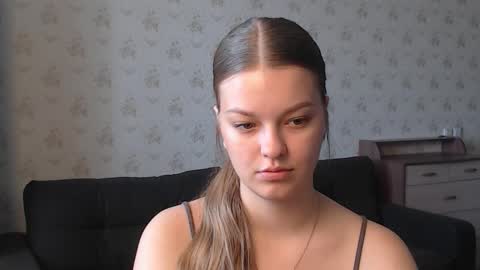 EmySway online show from 10/14/25, 05:19