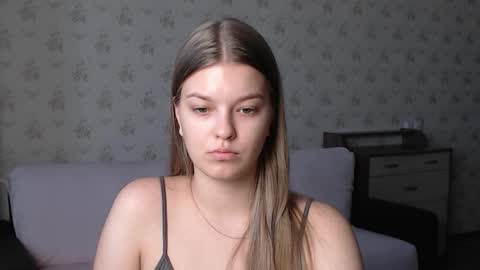 EmySway online show from 10/27/25, 08:40