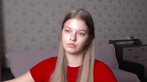 EmySway online show from 11/08/25, 02:12