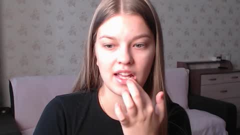 EmySway online show from 11/10/25, 07:18