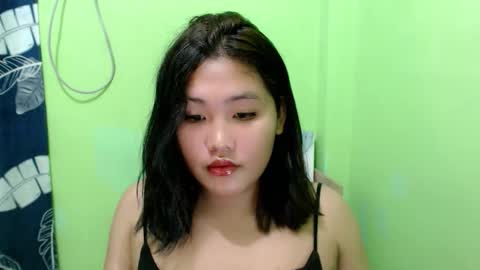 Eva online show from 10/17/25, 04:42