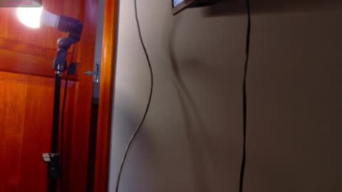 Engel online show from 11/25/25, 11:43