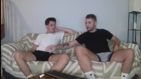 Englishladxxx online show from 10/05/25, 08:07