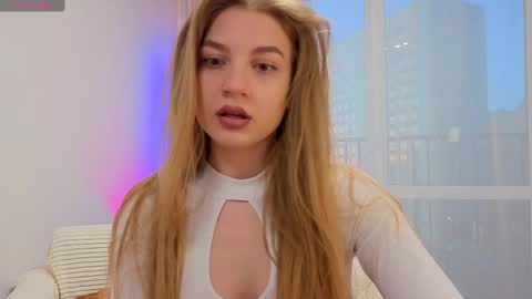 enjoyeverymoment_ online show from 10/08/25, 03:20