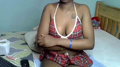 enkarxx online show from 01/02/25, 12:45