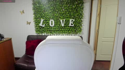 Enma clark online show from 01/19/25, 04:01