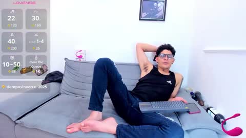 Snapshot of enrique_villa23 chatting on 02/07/25, 06:34 enrique online show from 02/07/25, 06:34