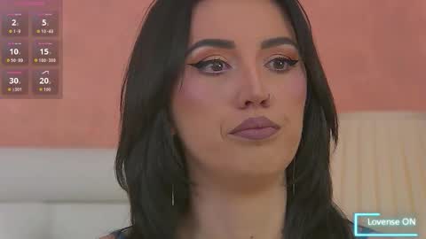 enyahazell online show from 10/17/25, 06:43