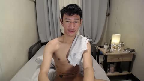 Snapshot of enzinoxx2024 chatting on 11/07/25, 10:32 enzo online show from 11/07/25, 10:32