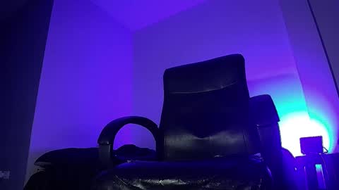 Snapshot of enzoferreirah chatting on 10/18/25, 10:21 enzoferreirah online show from 10/18/25, 10:21