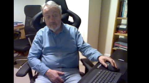 Snapshot of erasmus_d chatting on 12/13/24, 06:59 erasmus_d online show from 12/13/24, 06:59