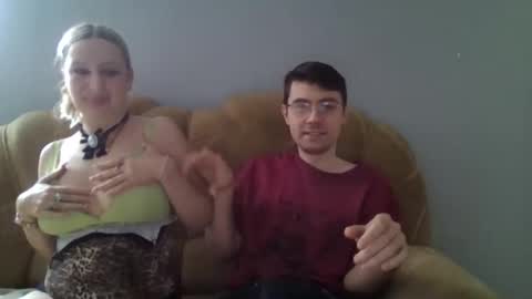 Snapshot of eric_basilio chatting on 02/21/25, 12:28 Eric Basilio online show from 02/21/25, 12:28