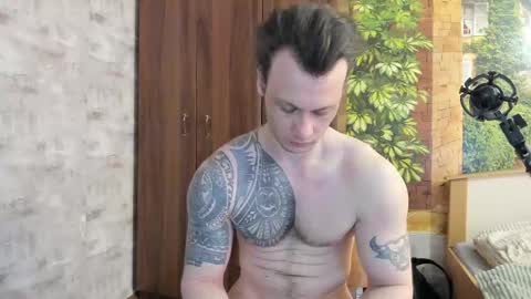 Eric online show from 11/17/25, 02:39