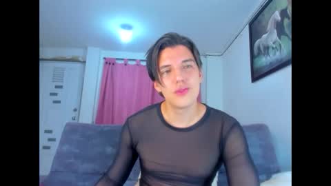 Snapshot of eric_twink18 chatting on 03/09/25, 03:22 eric_twink18 online show from 03/09/25, 03:22