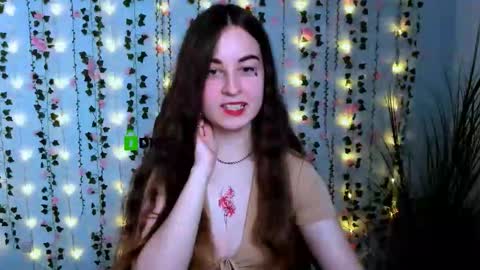 Snapshot of erica_breeze chatting on 10/11/25, 07:01 your dear Erica online show from 10/11/25, 07:01