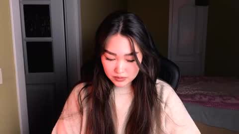 Snapshot of erica_wayne chatting on 01/28/25, 02:21 Erica Wayne online show from 01/28/25, 02:21