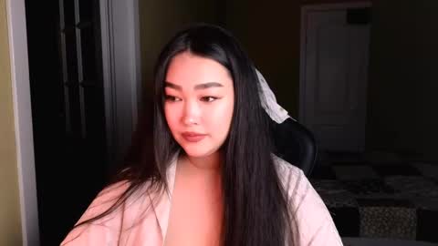 Snapshot of erica_wayne chatting on 03/11/25, 03:12 Erica Wayne online show from 03/11/25, 03:12