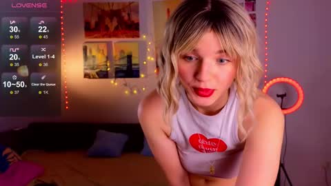 Erica Winterr online show from 02/04/25, 08:56