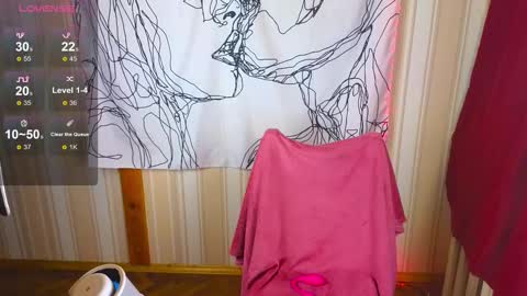 Erica Winterr online show from 11/15/25, 04:32