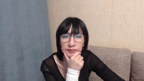 ericablack8 online show from 03/04/25, 07:11