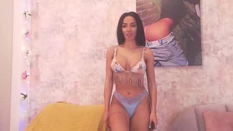 Snapshot of erikabeee1 chatting on 03/05/25, 07:27 Erikabeee online show from 03/05/25, 07:27